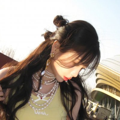 尤莉亚老师的红线 在线观看